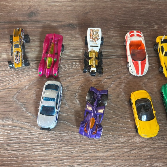 Assorted Colorful Toy Cars Set - Picture 2 of 5